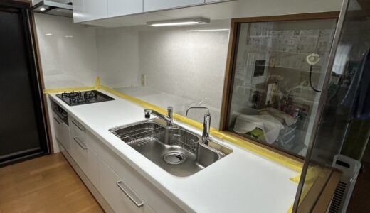 白でまとめた明るいクリナップラクエラ