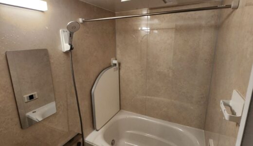 【浴室リフォーム】キレイサーモフロア採用でお手入れしやすい仕様のLIXIL リノビオV