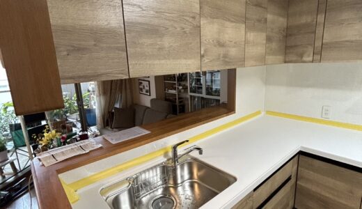 やわらかな色味でまとめた家具のような佇まい