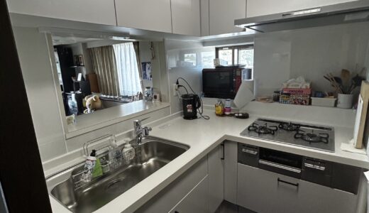 キッチンリフォーム やわらかな印象のホワイトキッチン LIXIL シエラS