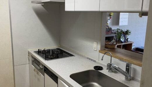 キッチンリフォーム やわらかな質感と清潔感のある明るいキッチンへ LIXIL リシェル