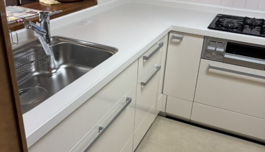 キッチンリフォーム 作業スペースを分けて使える配置のキッチン LIXIL リシェル