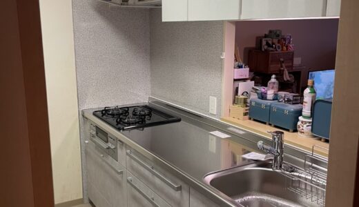 キッチンリフォーム やわらかな白の質感と使いやすい収納で毎日の料理を快適に LIXIL リシェル