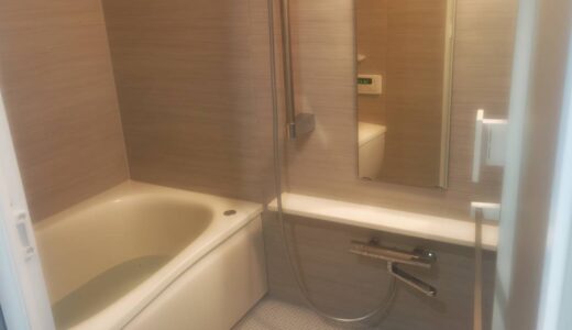 足元も安心な快適性を高めたバスルーム