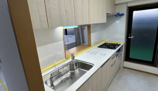 キッチンリフォーム ブリーチドウッド×ソルティホワイトの明るく優しい北欧風キッチン LIXILシエラS