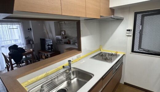 キッチンリフォーム クリエラスクの温もりある色合いが映える上質で落ち着いたキッチン LIXILシエラS