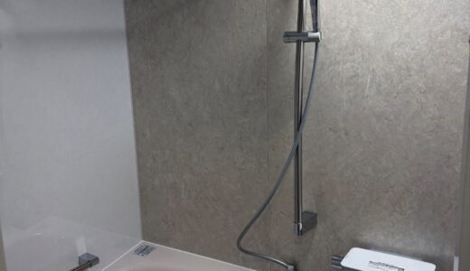 明るさと可愛らしいさを両立する心地よい浴室