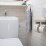 トイレを和式から洋式に変えるリフォームのメリット・デメリットは？　相場や工期、注意点を解説