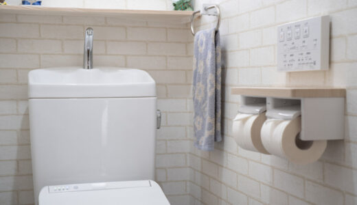 トイレを和式から洋式に変えるリフォームのメリット・デメリットは？相場や工期、注意点を解説