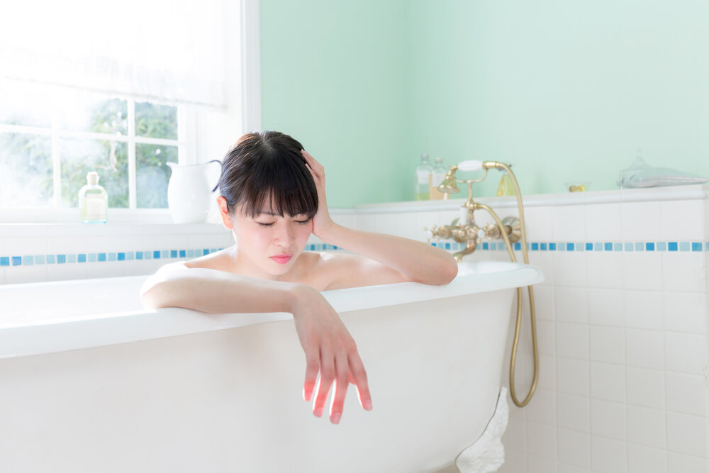 お風呂が寒くてつらい！　今すぐできる対策や効果的なリフォームを解説