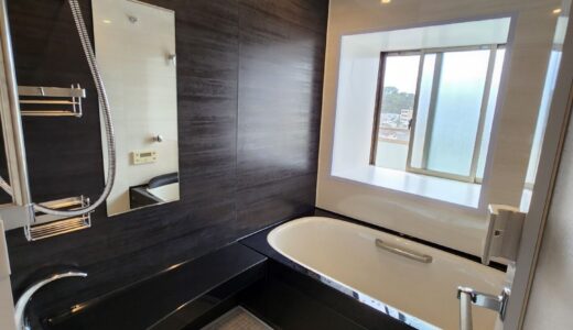 ラグジュアリーな白基調の洗練デザイン