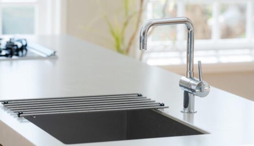 ステンレスキッチンにリフォームするメリット・デメリット、他の素材との違いや費用相場をご紹介