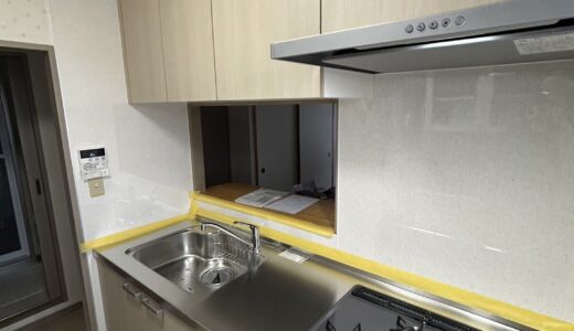 ペールウッドがやさしくなじむキッチン