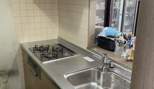 キッチンリフォーム プレーンオークで空間にやわらかさを加えた LIXIL シエラS