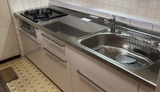 キッチンリフォーム 耐久性と清潔感を兼ね備えたエアリィホワイトのLIXIL リシェル