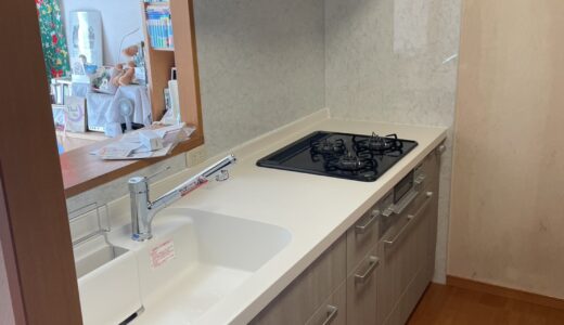 キッチンリフォーム ラスティックアッシュで空間にやさしい表情をプラス LIXIL リシェル