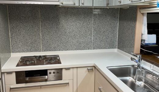 キッチンリフォーム｜コーナーまで活用した収納力の高いキッチン LIXIL リシェル