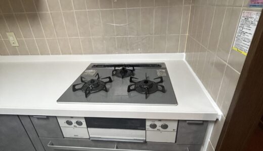 キッチン・洗面リフォーム グレージュで揃えた統一感のある水まわり空間 LIXIL リシェル＆クレヴィ