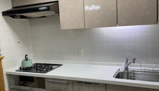 キッチンリフォーム 木目調とスライド収納で心地よく使いやすい LIXIL リシェル