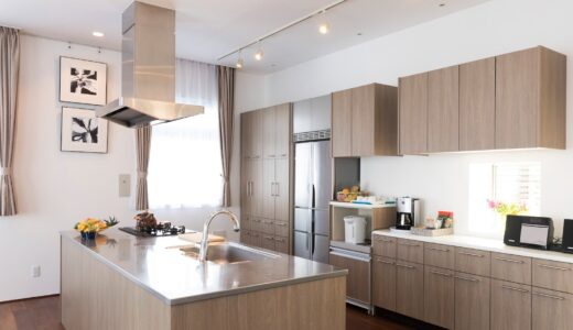 人気のシステムキッチンメーカー4社を徹底解説！　特徴・シリーズ・価格帯や選び方のポイント