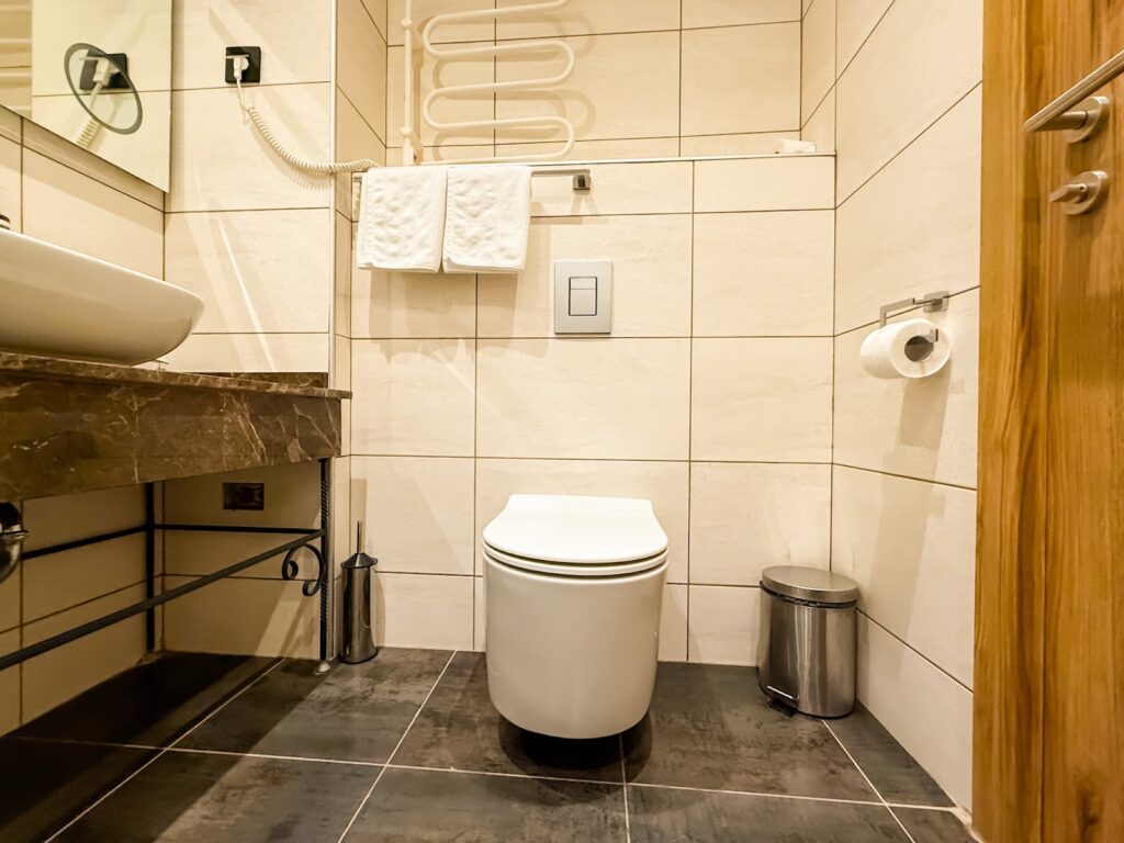 壁掛けトイレの構造と仕組み