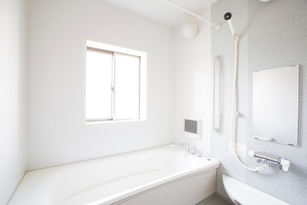 団地のお風呂リフォームは可能? 主な工事内容や注意点、費用を抑えるコツを解説