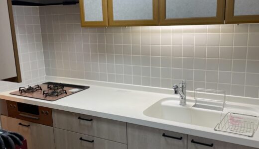 キッチンリフォーム ラスティックアッシュ×ホワイトの温もりと洗練が調和した北欧風キッチン LIXILシエラS